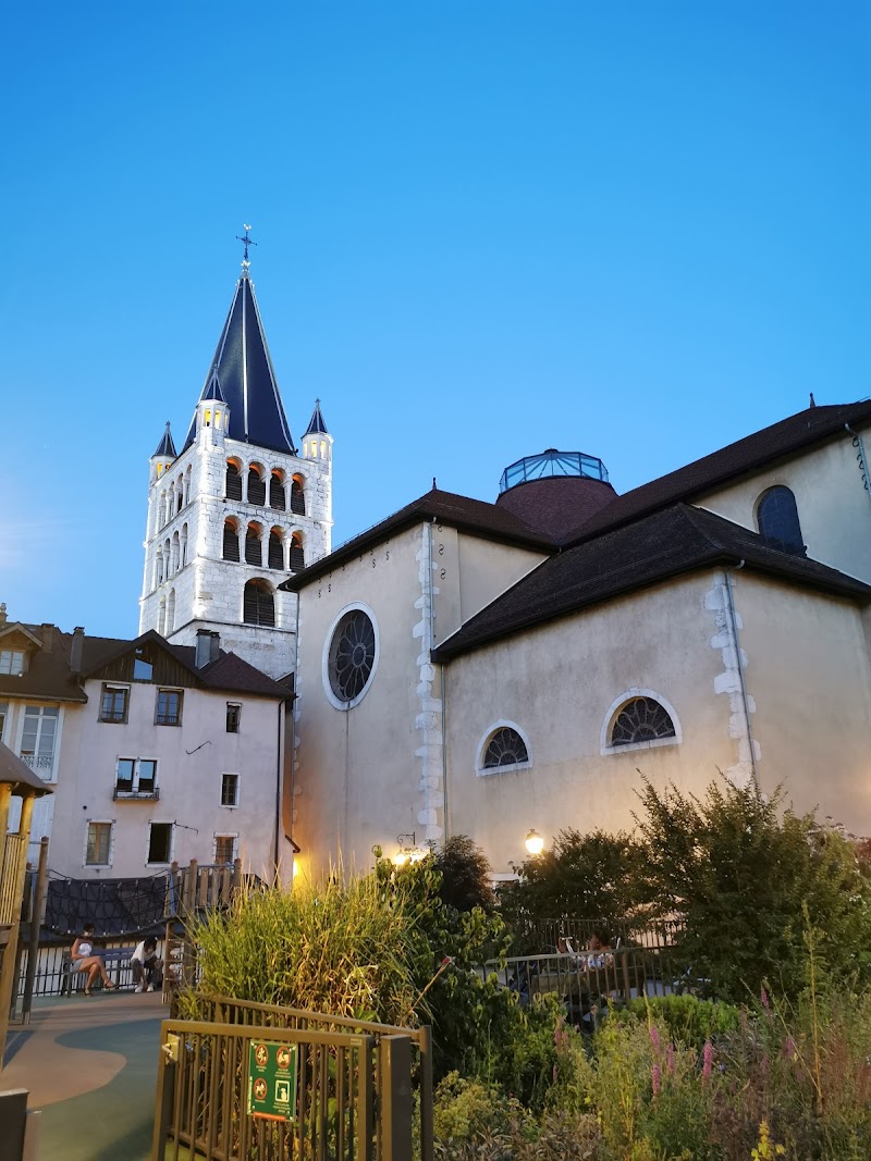 Place Image
