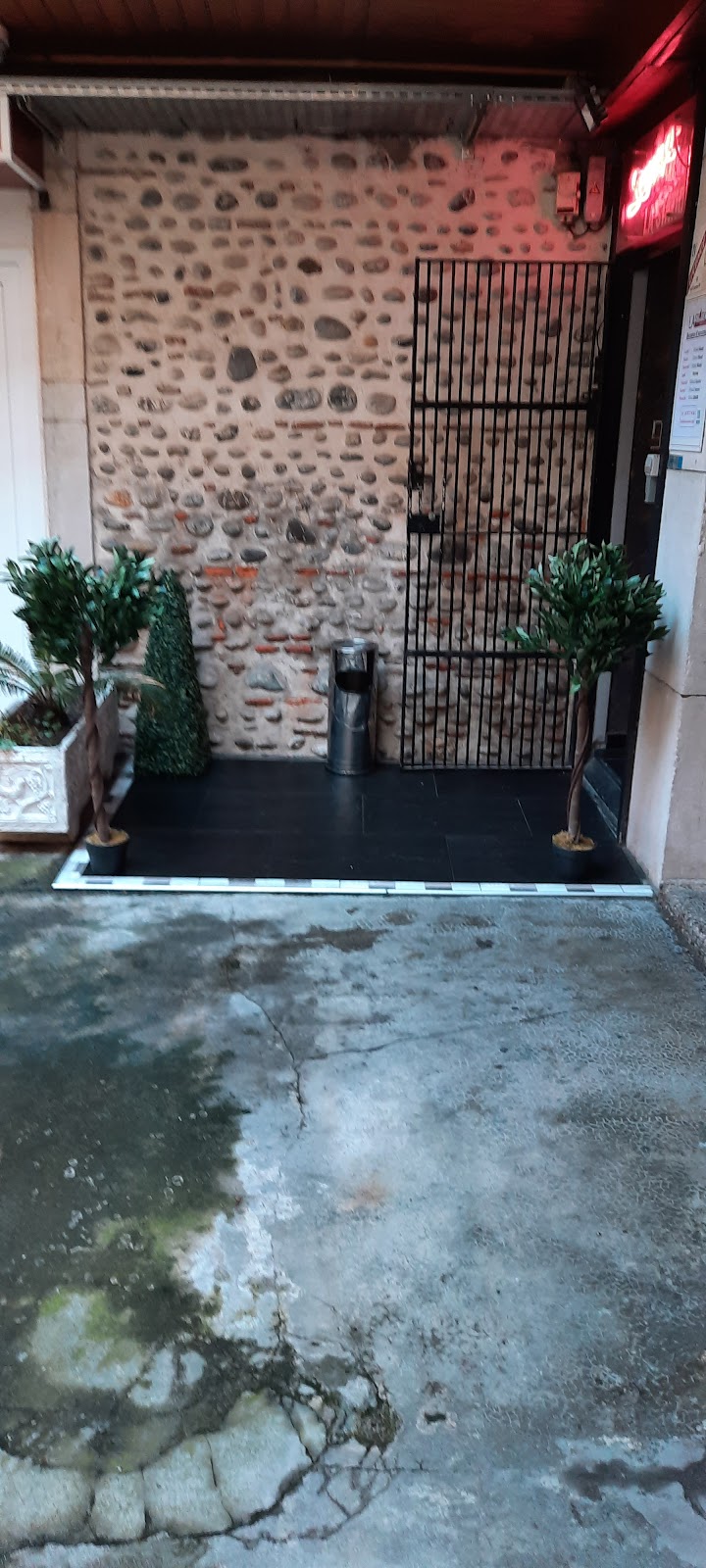 Place Image